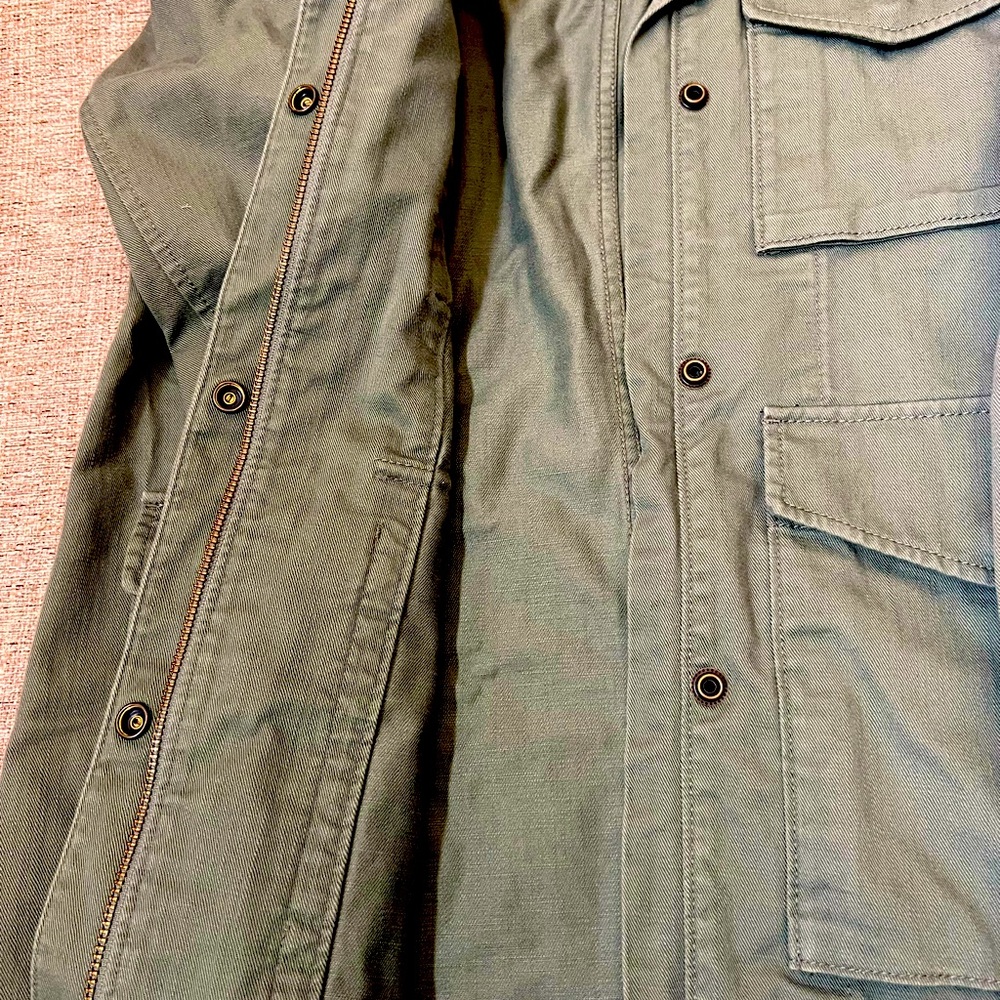 VINCE. Green Utility Jacket - Picture 6 of 8